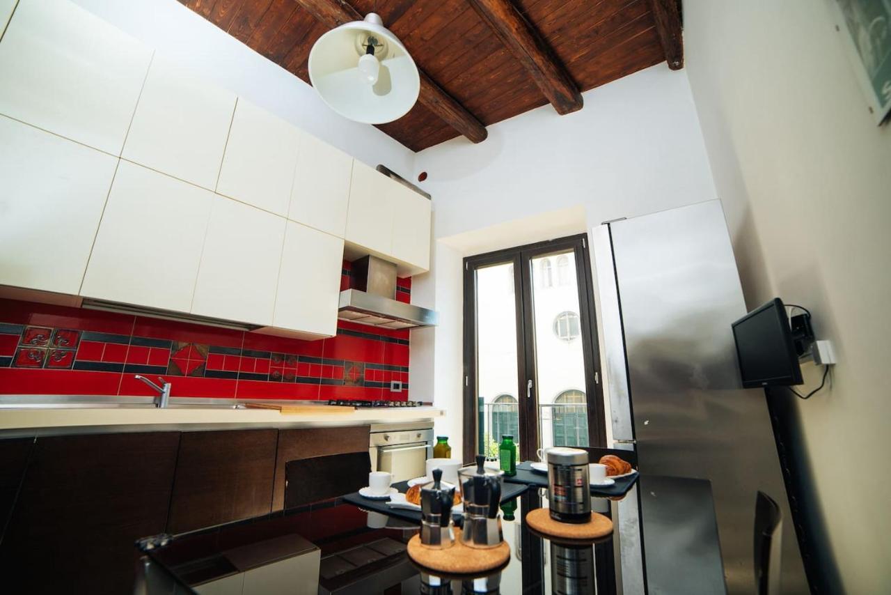Domus Gisulfo Apartment Salerno Exterior photo